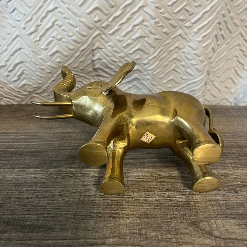 Unbranded this brass